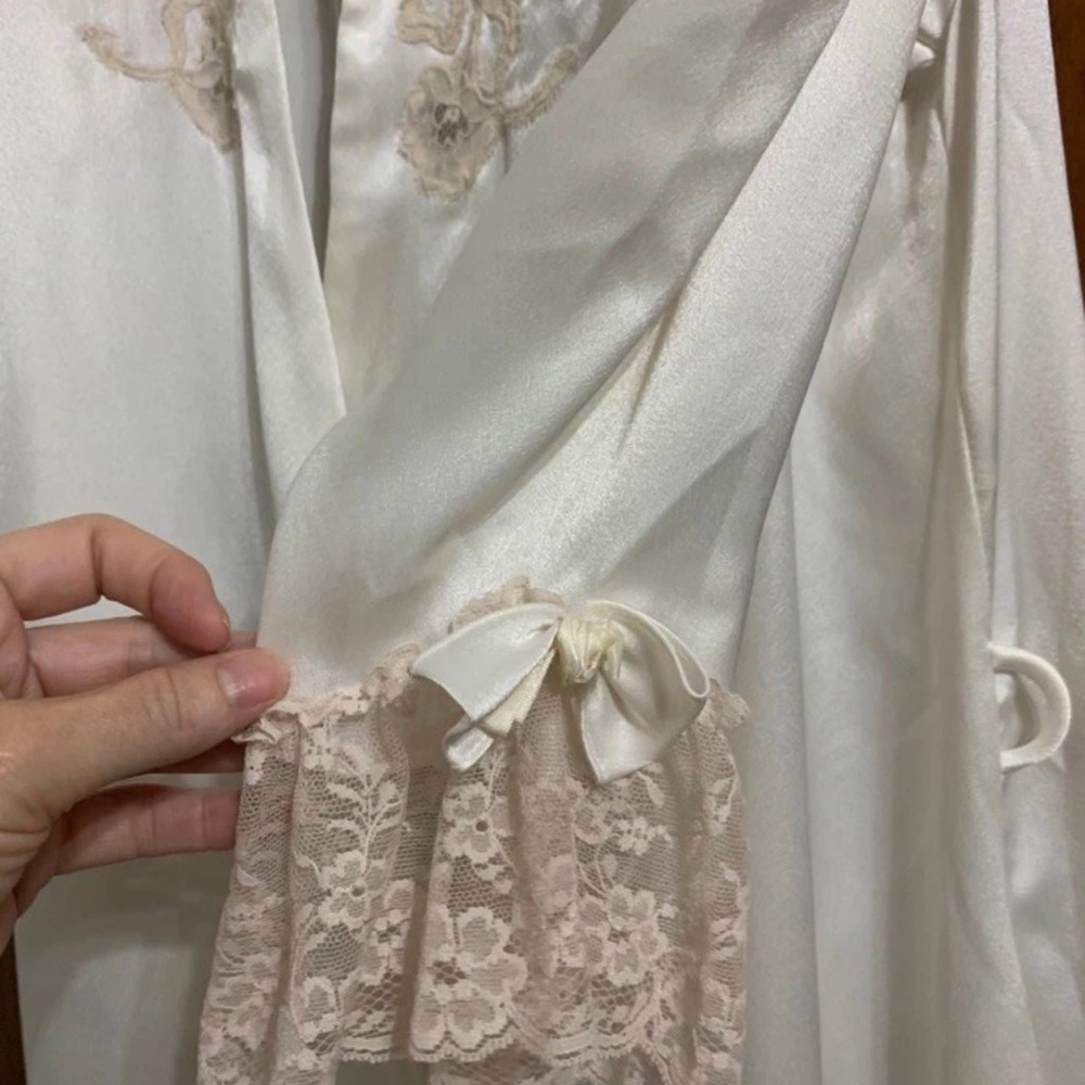 Satin vintage Christian Dior Paris Loungewear robe gown Neiman Marcus - Picture 4 of 11